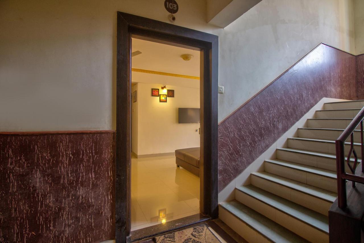 Amazing Pool View Candolim Goa 2Bhk Apartment מראה חיצוני תמונה